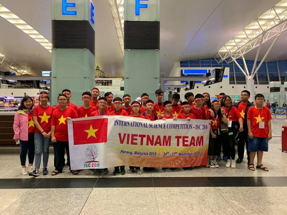 Học sinh Hà Nội thắng lớn ở kỳ thi Khoa học quốc tế ISC 2018 - 1 Học sinh Hà Nội thắng lớn ở kỳ thi Khoa học quốc tế ISC 2018 - 1
