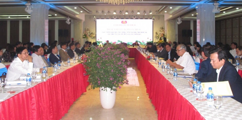 Cần chú trọng về kỹ năng nghề nghiệp trong phát triển giáo dục phổ thông - 1
Toàn cảnh hội thảo.