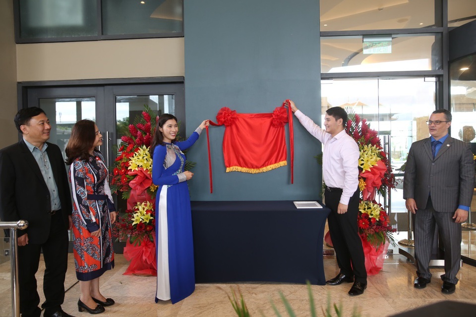 Four Points by Sheraton Đà Nẵng chính thức đạt chuẩn 5 sao - 2 Khách sạn Four Points by Sheraton Đà Nẵng là sản phẩm của sự hợp tác giữa Alphanam và Marriott International