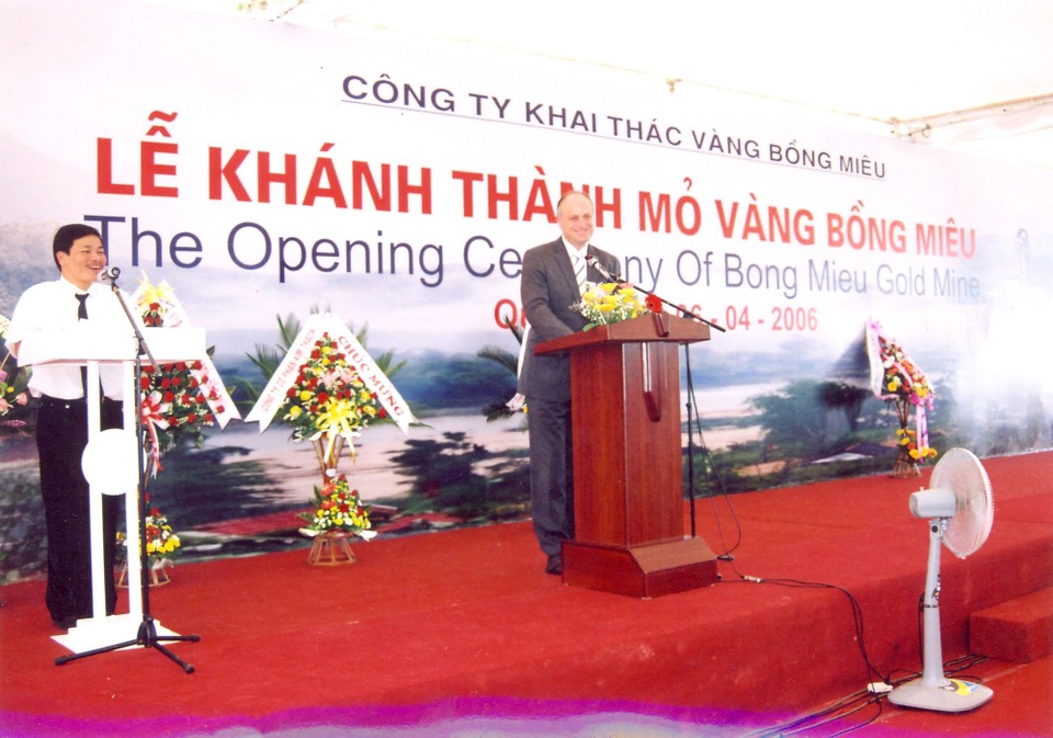 Các chủ nợ đồng ý cho Công ty vàng Bồng Miêu phá sản - 2 Sau 12 năm hoạt động, đến nay các chủ nợ đã biểu quyết cho Công ty TNHH khai thác vàng Bồng Miêu phá sản
