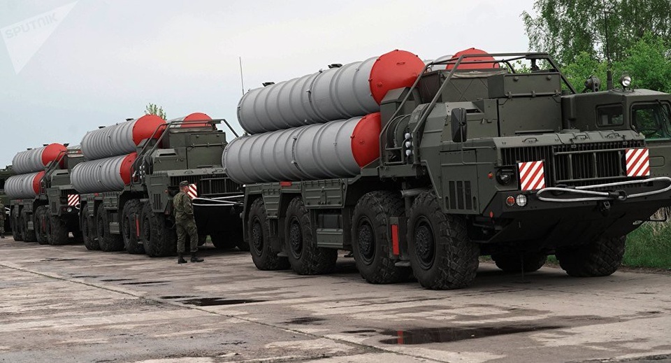 Nga đưa thêm "Rồng lửa" S-400 đến Crimea giữa lúc căng thẳng với Ukraine - 1
Hệ thống S-400 của Nga (Ảnh: Sputnik)
