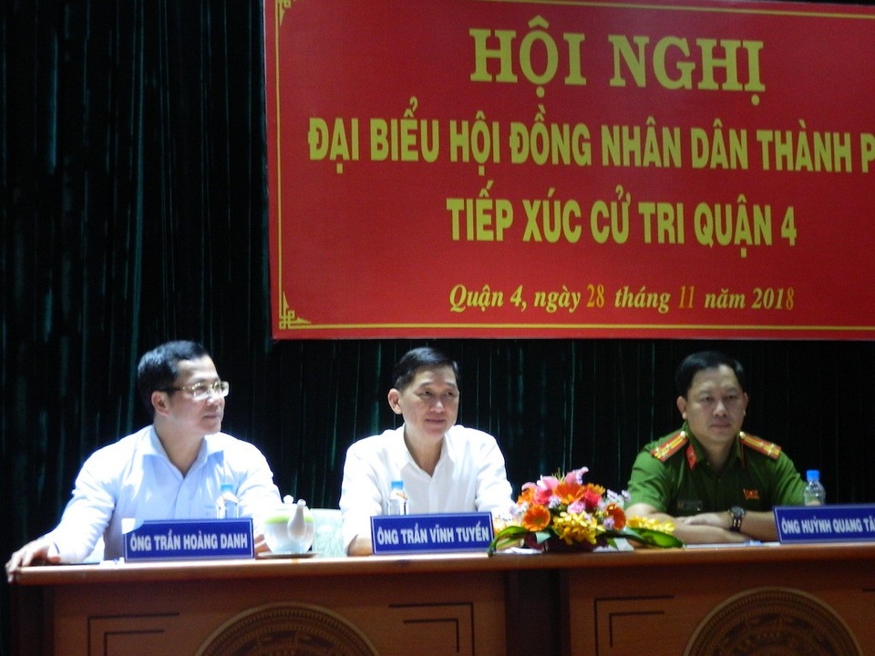 TPHCM ngập “không lối thoát”, cử tri chất vấn lãnh đạo về dự án 10.000 tỷ đồng - 1 Cử tri chất vấn Đại biểu HĐND TPHCM về việc dự án chống ngập gần 10.000 tỷ đồng bị đắp chiếu hơn nửa năm qua