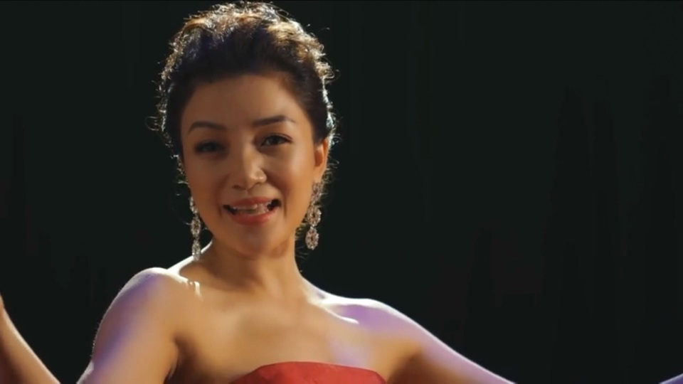 Hơn 40 nghệ sĩ cùng hát “Hải Phòng ca” - 2 Ca sĩ Phạm Thu Hà tham gia MV.