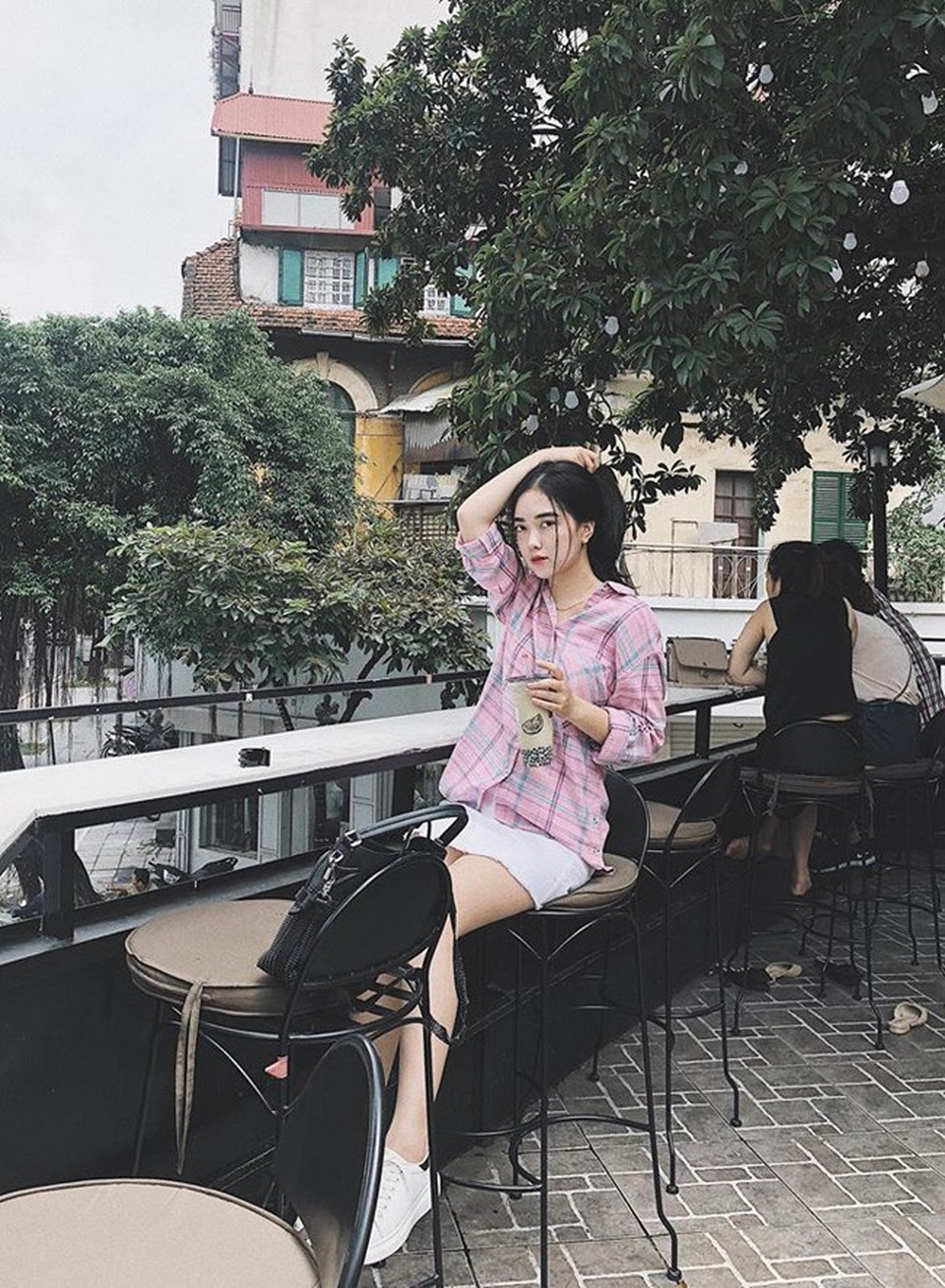 "Bạn gái tin đồn" của Đức Chinh gợi cảm nhất dàn WAGs Việt - 19
Làn da trắng và vóc dáng cân đối tạo nên sức hút cho Hà Trang.