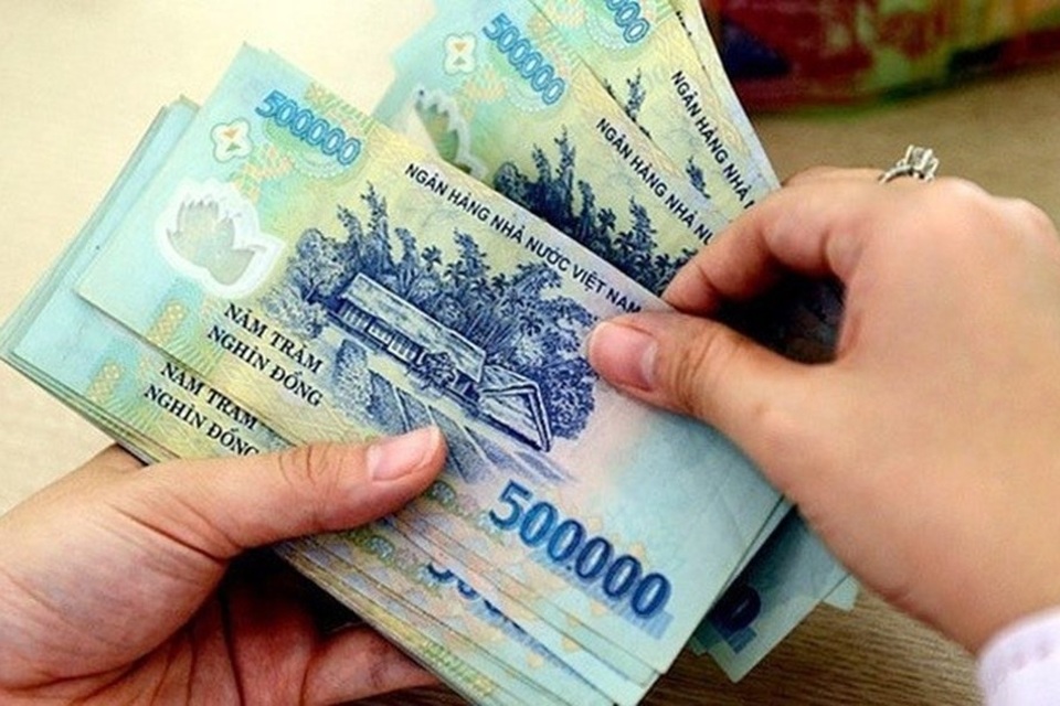 Báo cáo việc trả lương, thưởng Tết Kỷ Hợi 2019 cho giáo viên - 1
Công đoàn ngành giáo dục TPHCM sẽ giám sát việc trả lương, thưởng tết Kỷ Hợi cho giáo viên trên địa bàn. Ảnh minh họa: T.L
