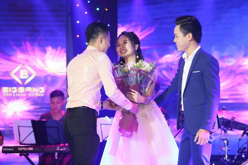 Cặp đôi Á quân 2 Tuyệt đỉnh song ca có một đêm nhạc tràn đầy cảm xúc