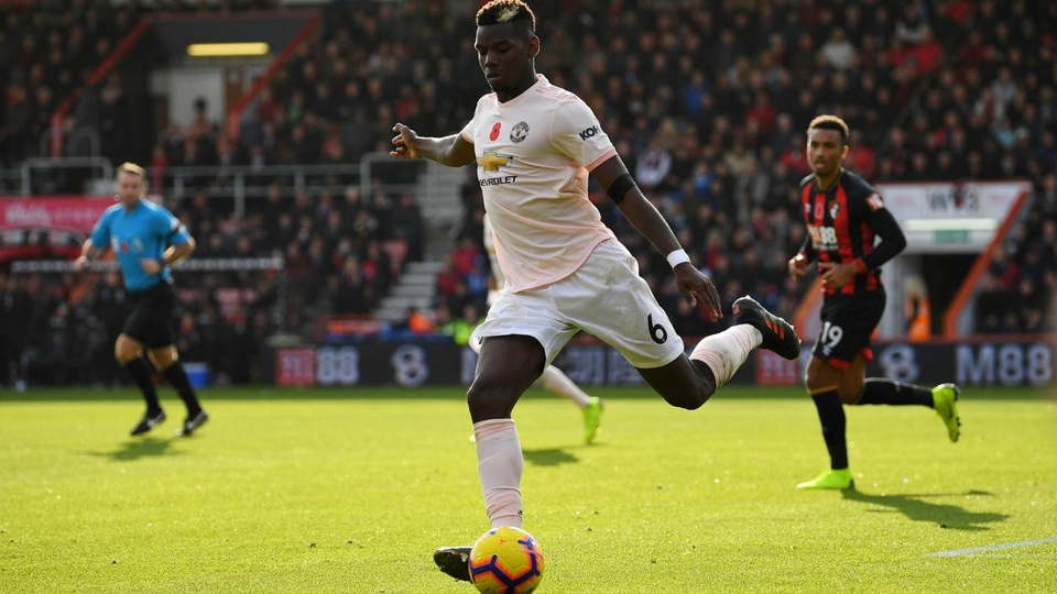 Nhìn lại chiến thắng thót tim của Man Utd trước Bournemouth - 16 
Pobga đã chơi năng nổ hơn trong hiệp hai, nhờ vậy các đợt tấn công của Man Utd cũng thanh thoát hơn