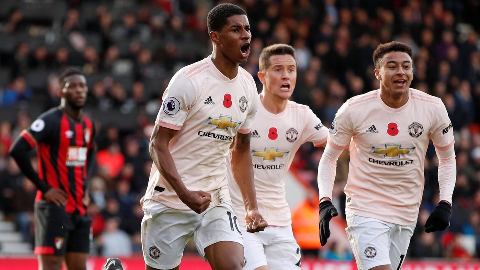 Nhìn lại chiến thắng thót tim của Man Utd trước Bournemouth - 22 
Niềm vui của các cầu thủ Man Utd với bàn thắng muộn