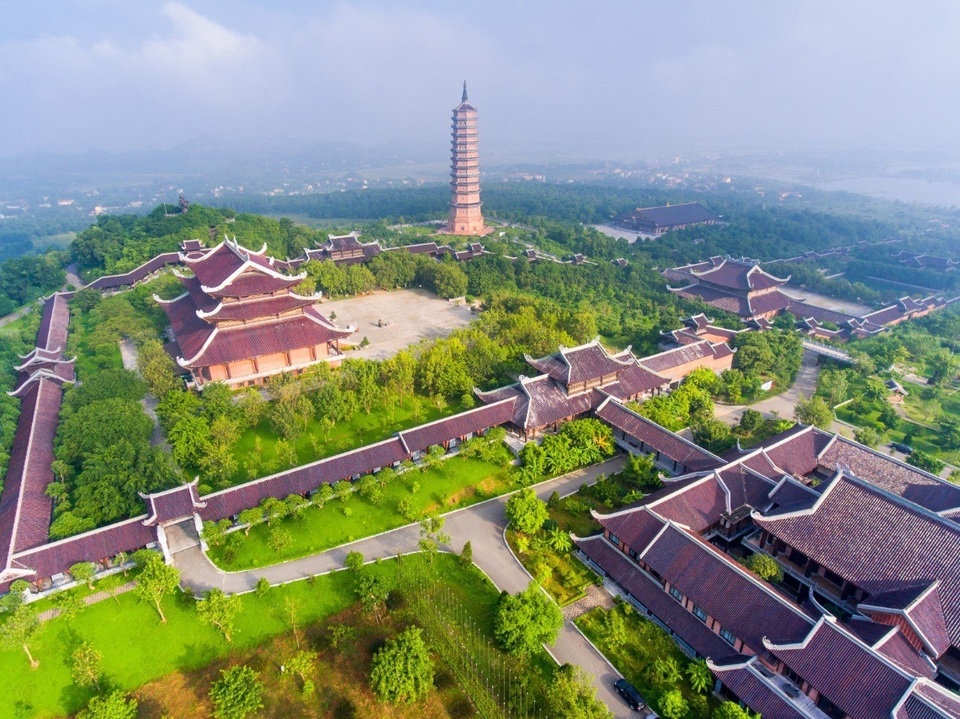 BenThanh Tourist khuyến mãi lớn tại thành phố Hải Phòng - 2 Bái Đính - Tràng An là 1 trong 6 chùm tour khuyến mại sốc mừng khai trương của BenThanh Tourist