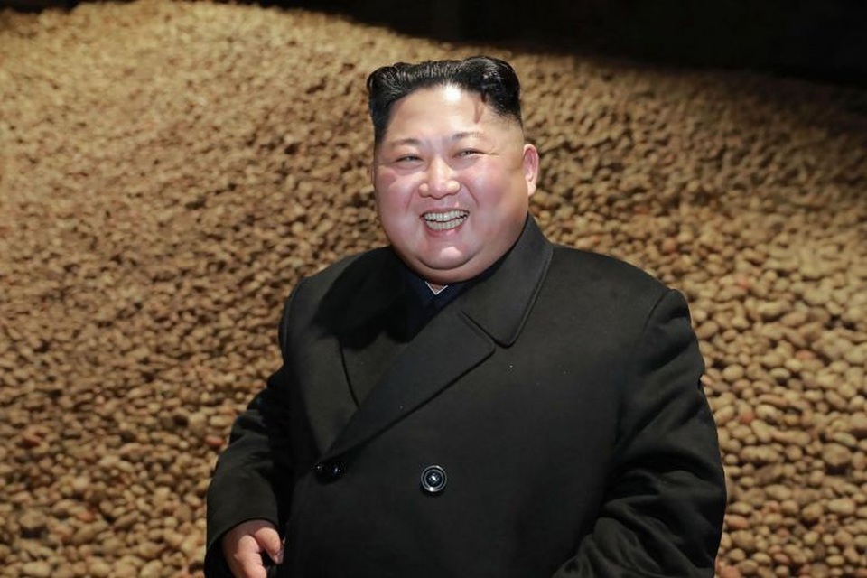 Hàn Quốc dùng phần mềm 3D theo dõi sức khỏe của ông Kim Jong-un - 1
Nhà lãnh đạo Triều Tiên Kim Jong-un (Ảnh: AFP)
