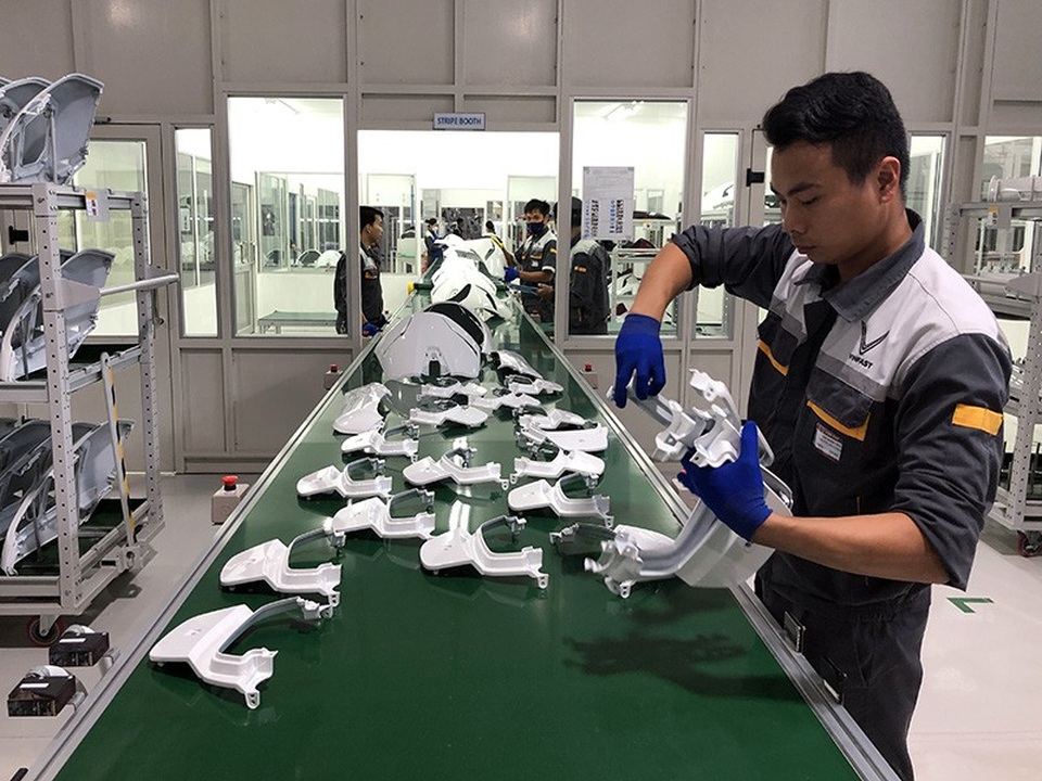 Xe máy điện VinFast Klara chuẩn bị lăn bánh chính thức - 9 Xe máy điện VinFast Klara chuẩn bị lăn bánh chính thức - 9