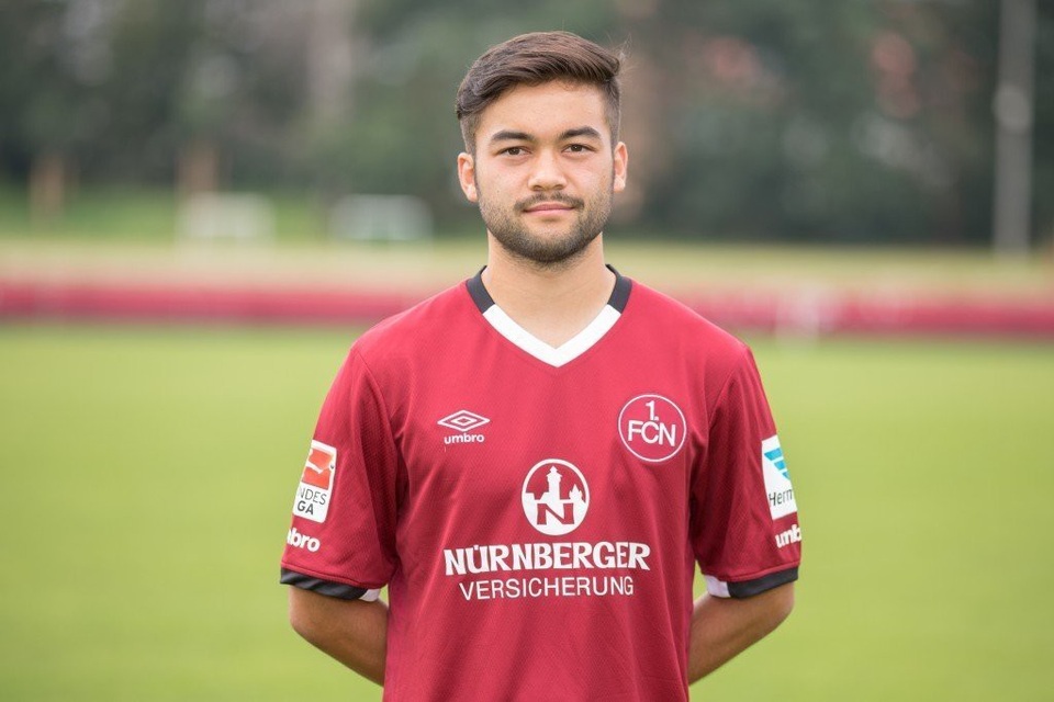 Những tài năng trẻ nổi bật ở vòng bán kết AFF Cup 2018: Gọi tên Văn Hậu - 4 Những tài năng trẻ nổi bật ở vòng bán kết AFF Cup 2018: Gọi tên Văn Hậu - 4