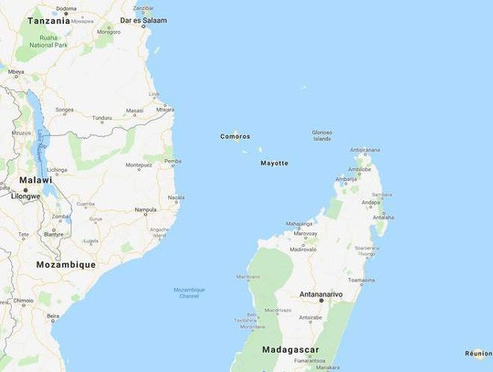 Phát hiện sóng địa chấn lạ reo suốt 20 phút ngoài khơi Ấn Độ Dương - 1
Những đợt sóng địa chấn lạ được ghi nhận ngoài khơi đảo Mayotte ở Ấn Độ Dương. Ảnh: Google