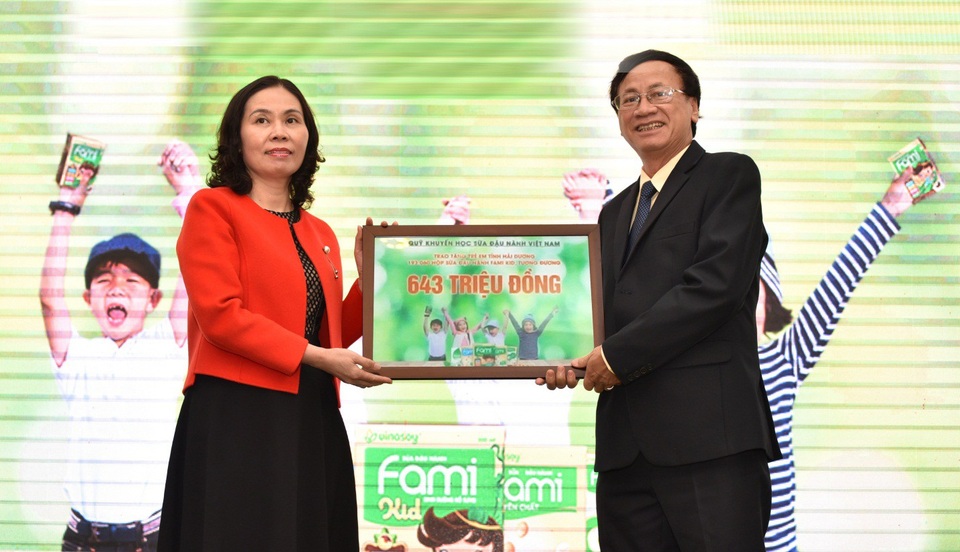 "Gieo hạt lành - gieo thói quen dinh dưỡng lành cho trẻ lớn khôn" - 1 "Gieo hạt lành - gieo thói quen dinh dưỡng lành cho trẻ lớn khôn" - 1