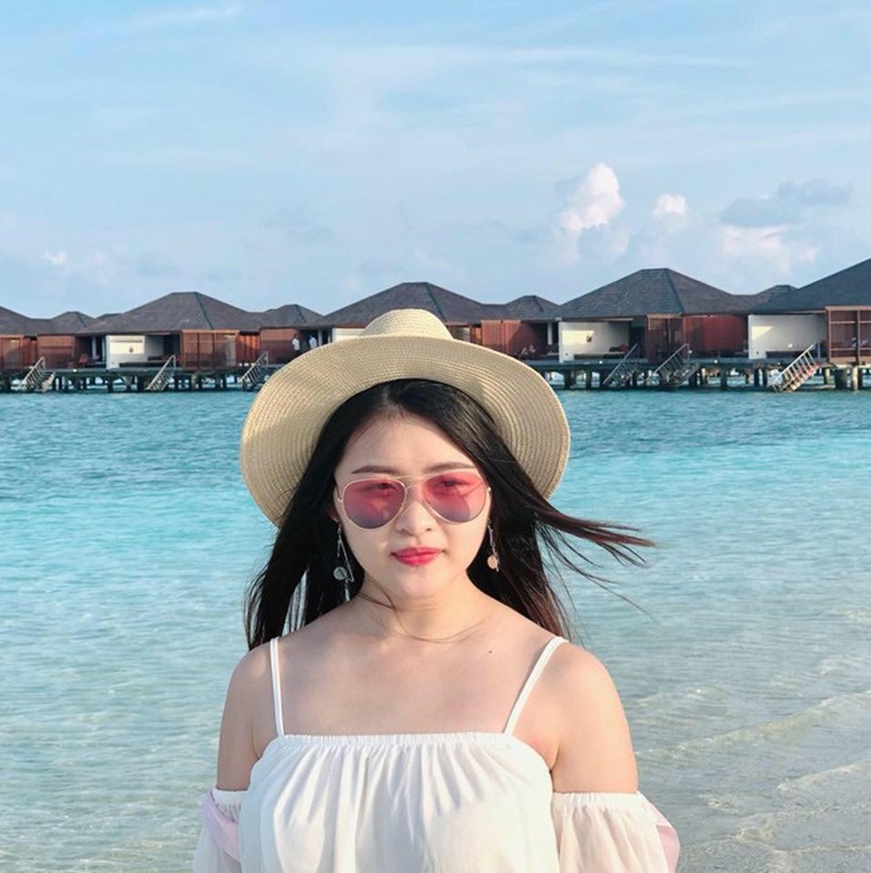 Nhan sắc xinh đẹp của 4 nữ CĐV nổi như cồn khi đi xem AFF Cup - 15
Facebook Nguyệt Hà thường xuyên chia sẻ hình ảnh về cuộc sống sôi động của cô.