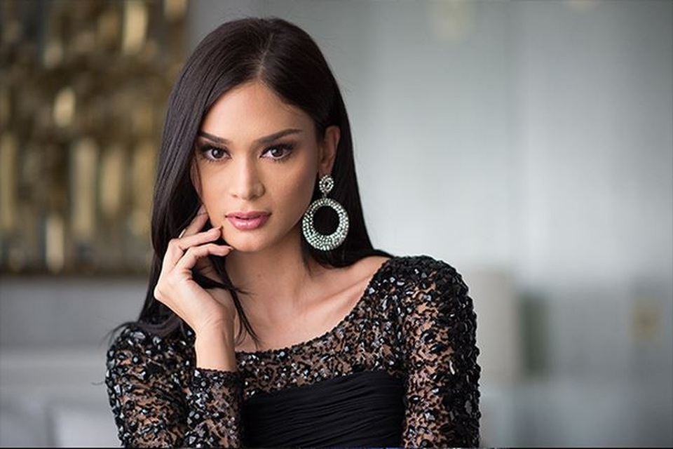 Hoa hậu Hoàn vũ 2015 tiếp lửa cho Philippines trước trận gặp Việt Nam - 1 Hoa hậu Hoàn vũ 2015 tiếp lửa cho Philippines trước trận gặp Việt Nam - 1