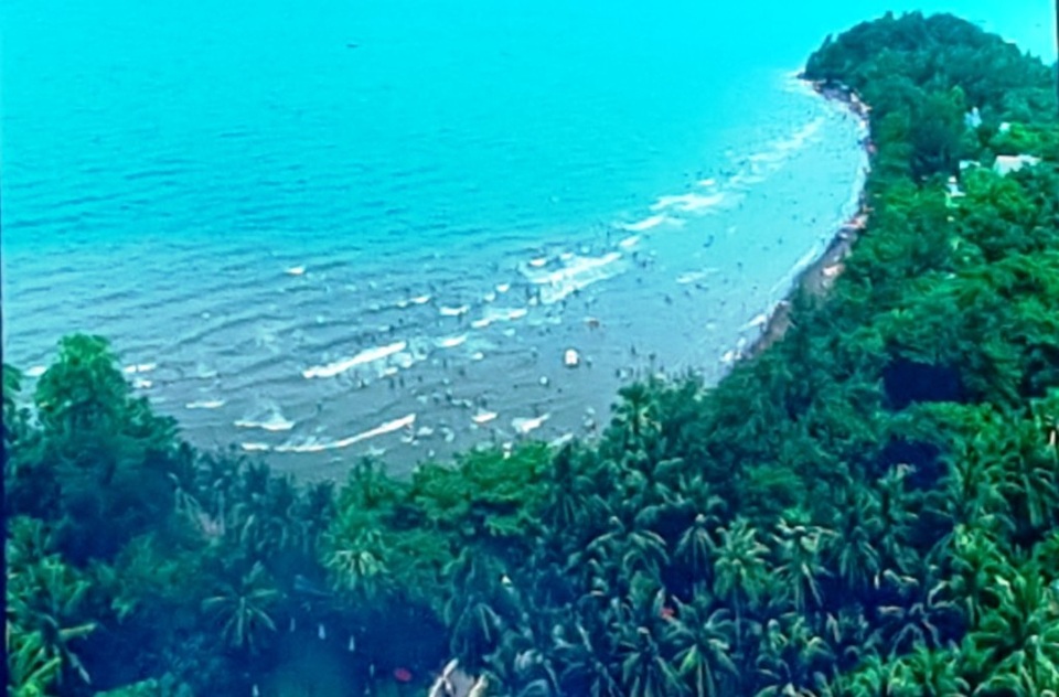 Kiên Giang có thêm một thành phố biển mang tên Hà Tiên - 2 TP Hà Tiên được lãnh đạo thành phố và tỉnh Kiên Giang kỳ vọng Hà Tiên sẽ phát triển mạnh mẽ về du lịch
