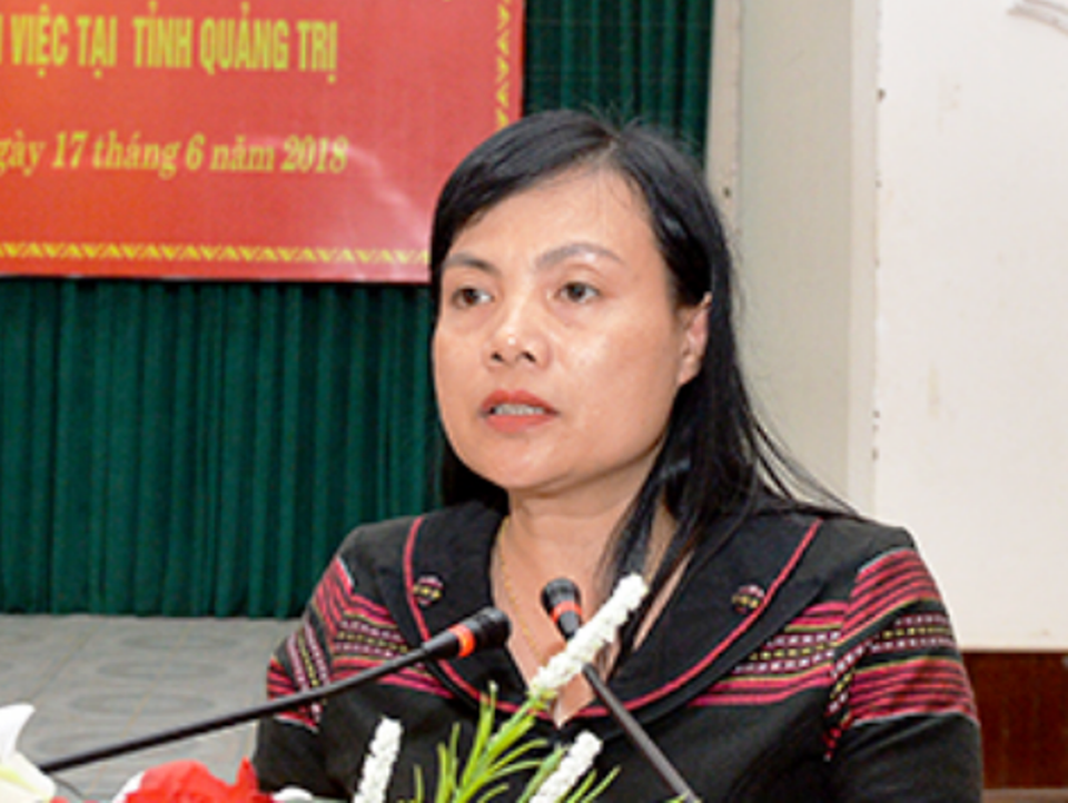 Bí thư huyện chỉ đạo công an theo dõi đoàn Ủy ban kiểm tra Trung ương? - 2 Bà Hồ Thị Lệ Hà. Ảnh: T.N