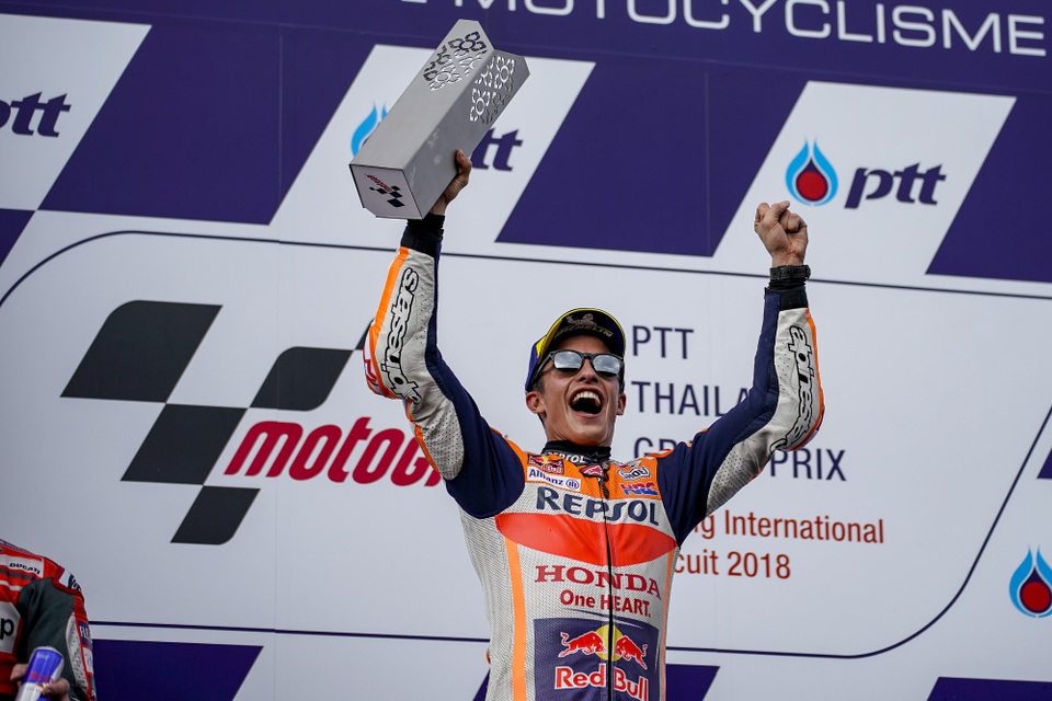 Marquez thắng dễ tại Sepang, Repsol Honda Team là đội đua vô địch MotoGP 2018 - 11 Marquez thắng dễ tại Sepang, Repsol Honda Team là đội đua vô địch MotoGP 2018 - 11