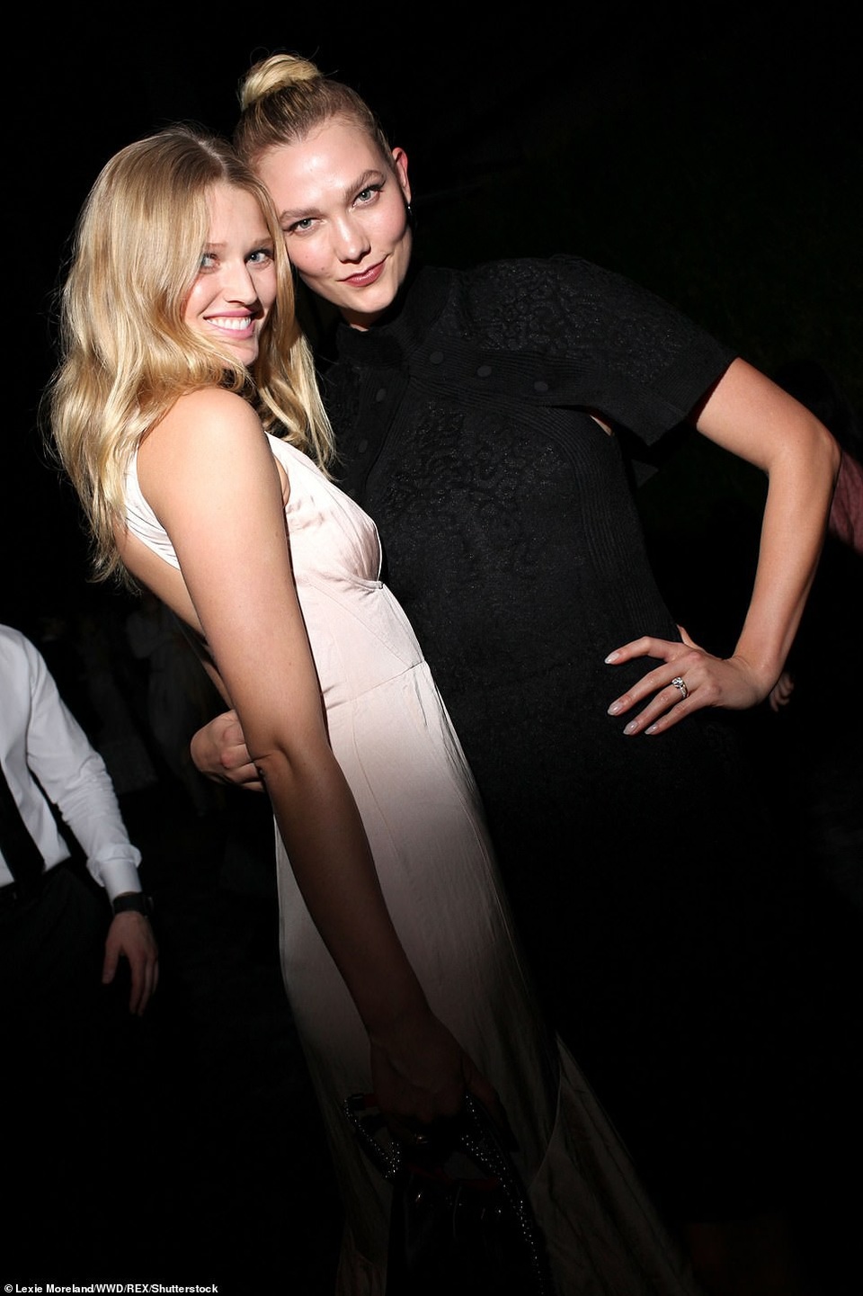 
Toni Garm và Karlie - đôi bạn thân thiết
