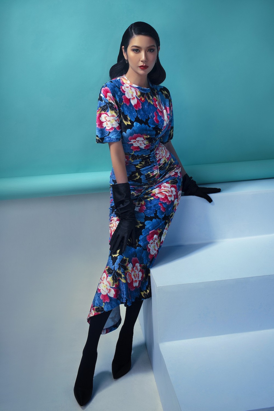 Chia sẻ về vai trò mới, người đẹp cho biết: “Có lẽ đối với nhiều người, Vân là một người ôm đồm và muốn làm quá nhiều thứ, nhưng Vân suy nghĩ, tuổi trẻ chỉ có một lần để chúng ta sống với đam mê và theo đuổi những gì chúng ta cho là đúng. Từ rất lâu rồi, Vân luôn hình dung mình trong vai trò của một người quản lý và đào tạo nên đây sẽ là một con đường mới đầy thích thú và thử thách, nhưng Vân cảm thấy rất hào hứng khi mình có thể hỗ trợ cho các tài năng trẻ.