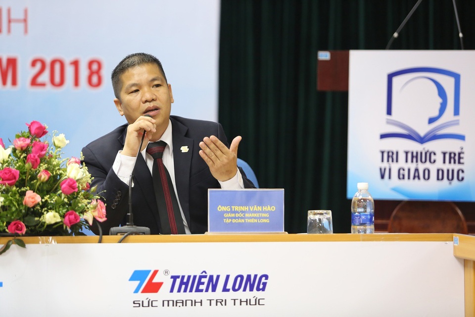 Tri thức trẻ vì giáo dục 2018: 15 ý tưởng hay vì giáo dục sắp tranh tài ở chung kết - 4
Ông Trịnh Văn Hào, Giám đốc Marketing Tập đoàn Thiên Long cho biết năm nay, chương trình nhận được sự tham gia của nhiều đối tượng từ giáo viên, học sinh, du học sinh, người trẻ khởi nghiệp.