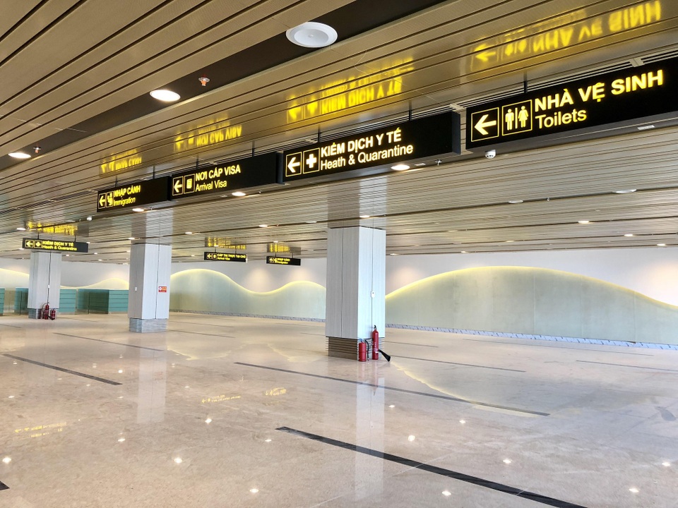 Hé lộ hình ảnh sân bay Việt Nam mang dáng dấp “hiện đại nhất thế giới” - 10 Hé lộ hình ảnh sân bay Việt Nam mang dáng dấp “hiện đại nhất thế giới” - 10