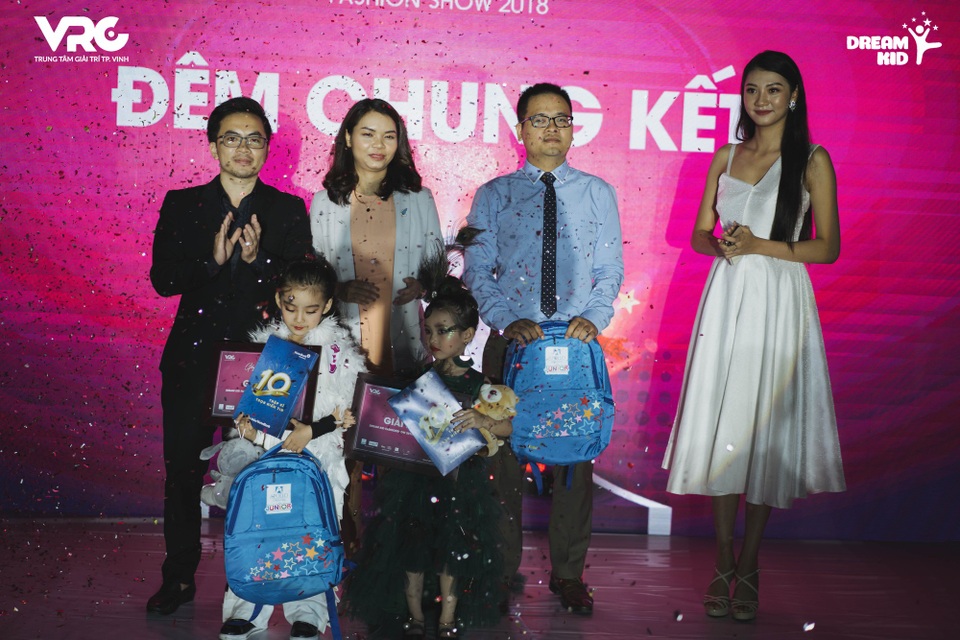 DreamKid’s Fashion Show 2018 - Ngày hội của những "mẫu nhí" xứ Nghệ - 12 DreamKid’s Fashion Show 2018 - Ngày hội của những "mẫu nhí" xứ Nghệ - 12
