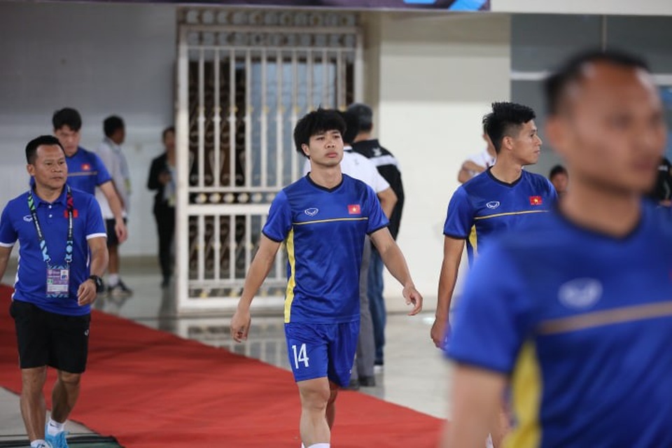 
Công Phượng được chờ đợi sẽ ghi bàn vào lưới Lào
