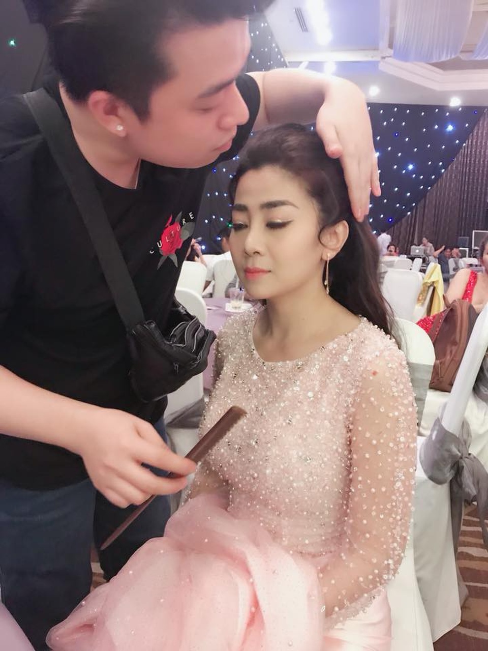 Mai Phương chia sẻ về lần đầu trở lại sân khấu sau thời gian dưỡng bệnh - 4 Mai Phương được chăm chút khi tham gia quay hình