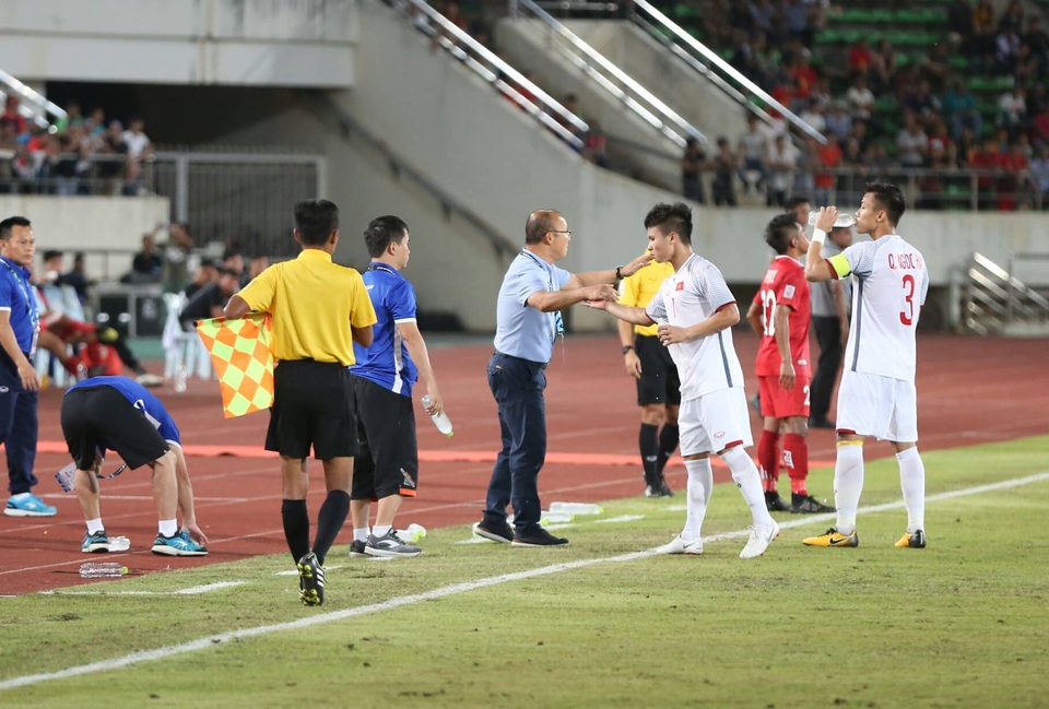 
Đoàn quân HLV Park Hang Seo đã có sự khởi đầu suôn sẻ tại AFF Cup 2018
