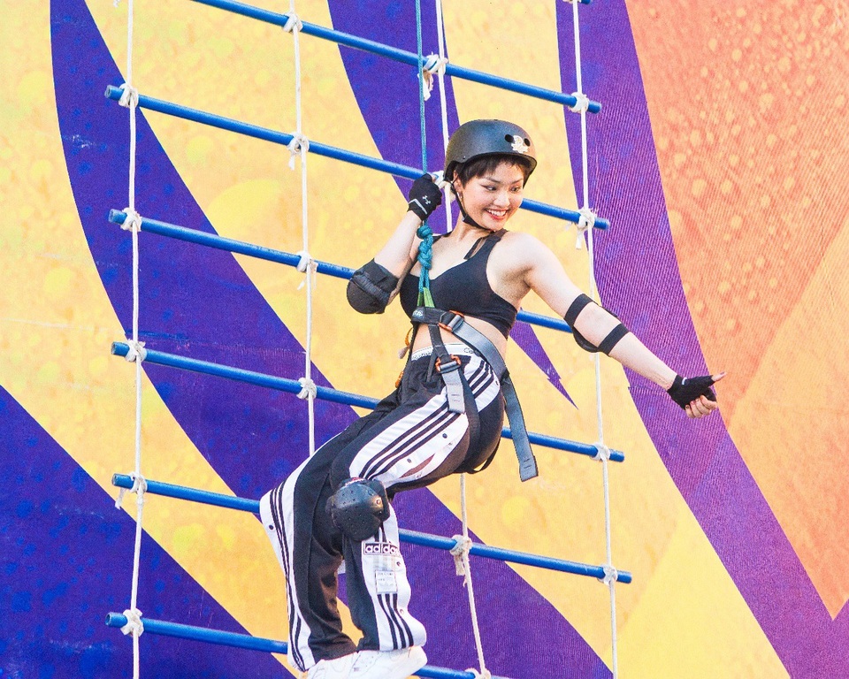 Chỉ ngẫu hứng nhưng đây mới là version "Mình yêu từ bao giờ" đỉnh nhất của Miu Lê - 8 
Miu Lê lập tức “bắt trend” anh bạn thân, nhanh chóng đăng ký tham gia sự kiện