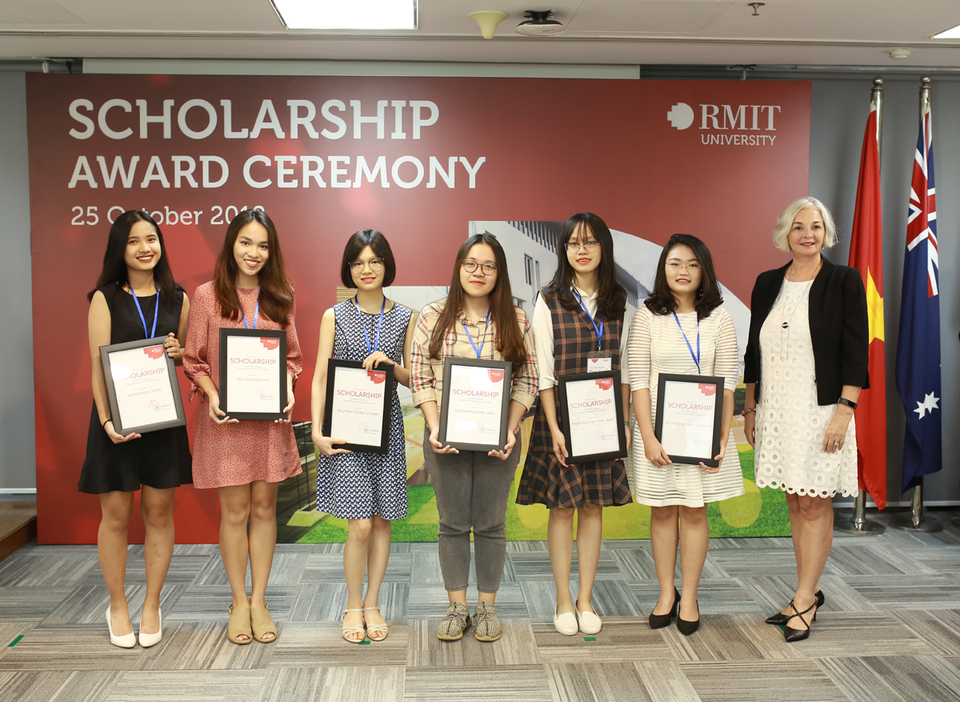 RMIT trao tặng 32 tỉ đồng học bổng năm 2018 - 1 Các tân sinh viên tại buổi lễ trao học bổng Đại học RMIT Việt Nam 2018.