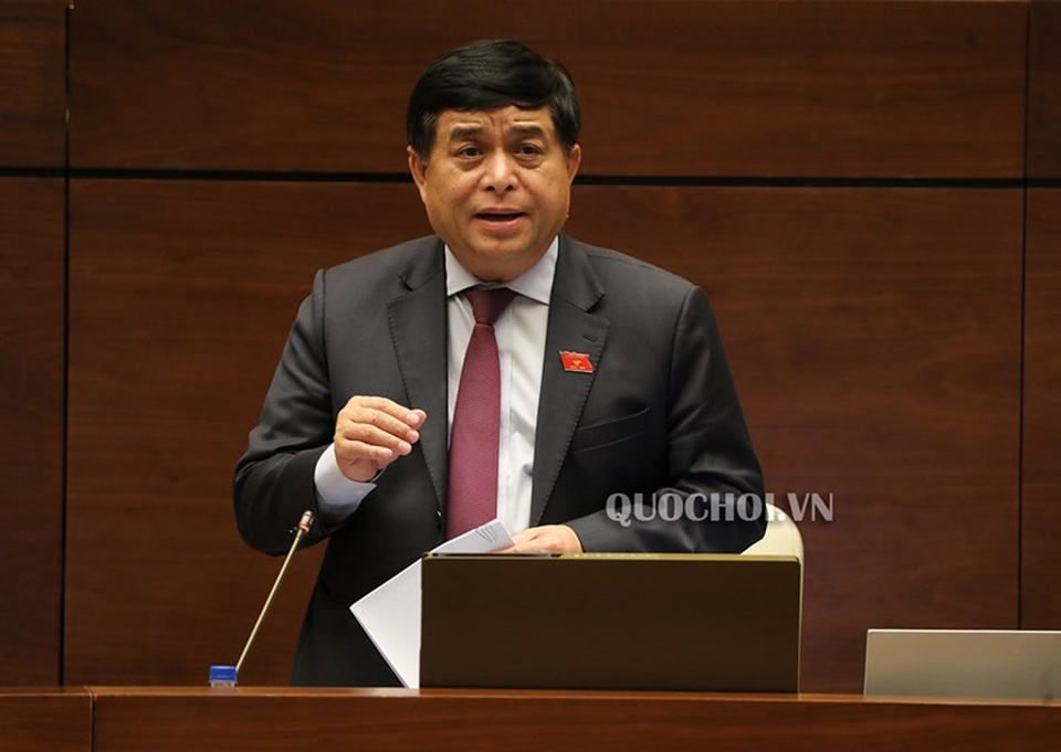 Xin ý kiến đại biểu Quốc hội việc giữ hay bỏ “quy hoạch xây dựng tỉnh” - 2 Bộ trưởng KH-ĐT Nguyễn Chí Dũng đại diện cơ quan soạn thảo giải trình một số vấn đề đại biểu Quốc hội nêu ra