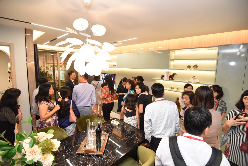 Lạ kỳ chuyện mua nhà tiền tỷ mà phải xét duyệt hồ sơ - 3 Các sản phẩm thuộc khu Midtown là dự án được giới chuyên môn đánh giá có sức hút lớn nhất trong thị trường trong 2 năm qua dù ở phân khúc cao cấp