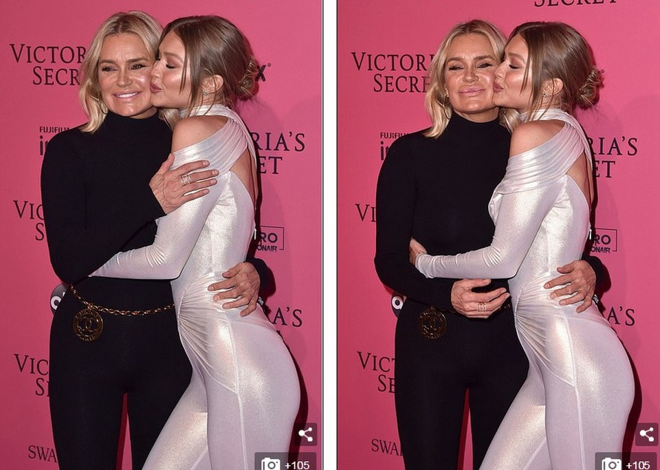 Dàn siêu mẫu nội y diện trang phục xẻ tứ bề - 8
Yolanda Hadid rất tự hào về 2 công chúa của mình