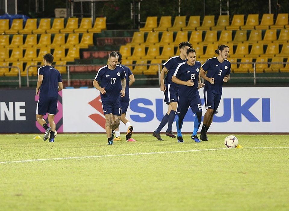 Philippines tập bài lạ chờ đấu đội tuyển Việt Nam - 7
Philippines không chỉ sở hữu thể hình to cao, mà kỹ thuật các cầu thủ khá tốt