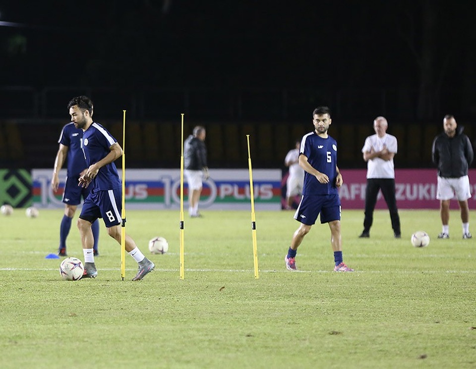 Philippines tập bài lạ chờ đấu đội tuyển Việt Nam - 4 Philippines tập bài lạ chờ đấu đội tuyển Việt Nam - 4