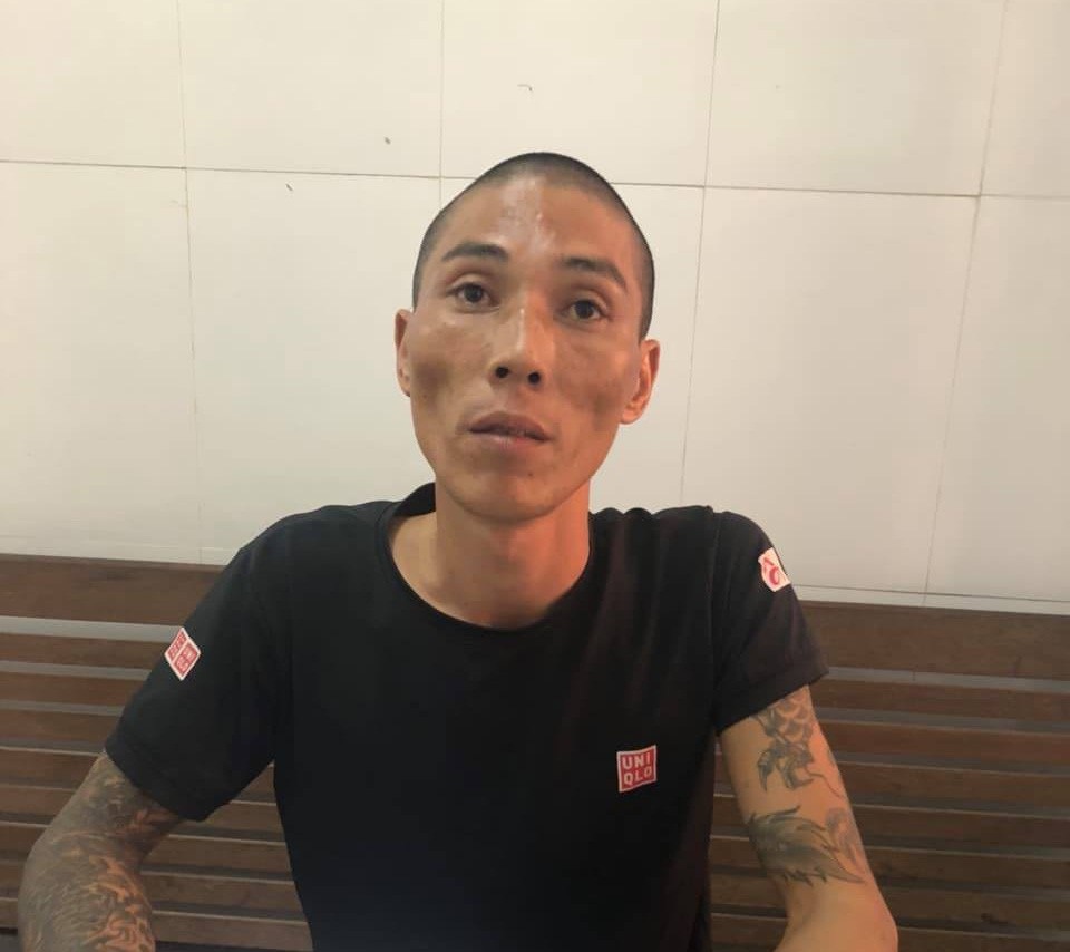 Vụ nghi ngáo đá, ném con từ mái tôn xuống đất: Khởi tố người cha về tội giết người - 1 Lê Ngọc Hà tại cơ quan điều tra.