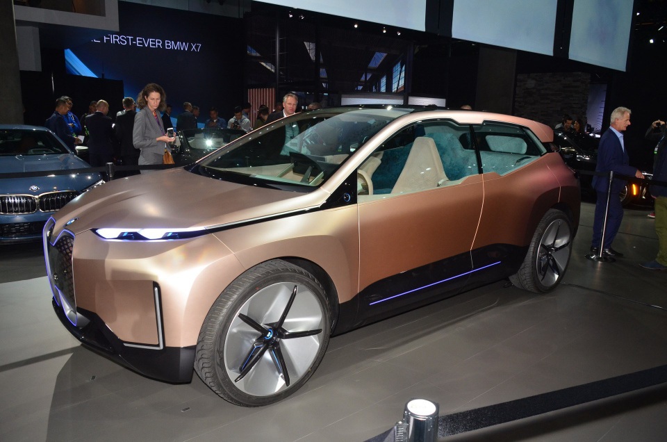 Vision iNext - Tương lai SUV tự lái của BMW - 6 Vision iNext - Tương lai SUV tự lái của BMW - 6