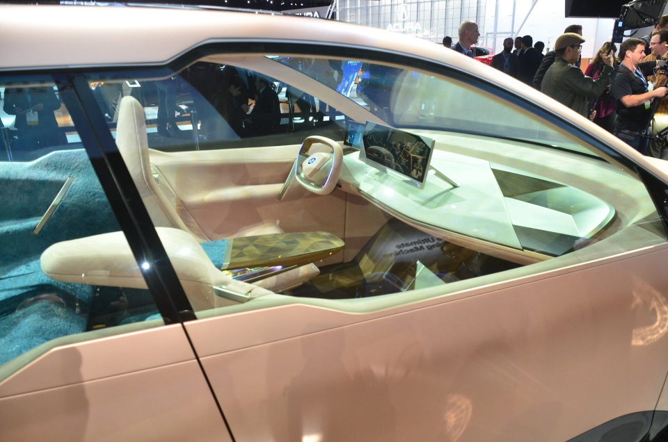 Vision iNext - Tương lai SUV tự lái của BMW - 2 Vision iNext - Tương lai SUV tự lái của BMW - 2