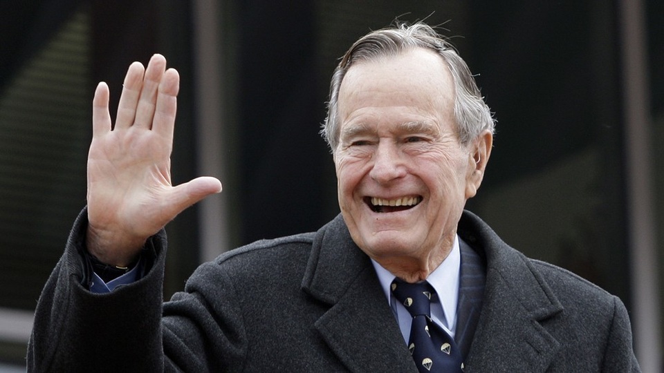 Cựu Tổng thống Mỹ George H.W. Bush qua đời - 1
Cựu Tổng thống George H.W. Bush (Ảnh: AP)