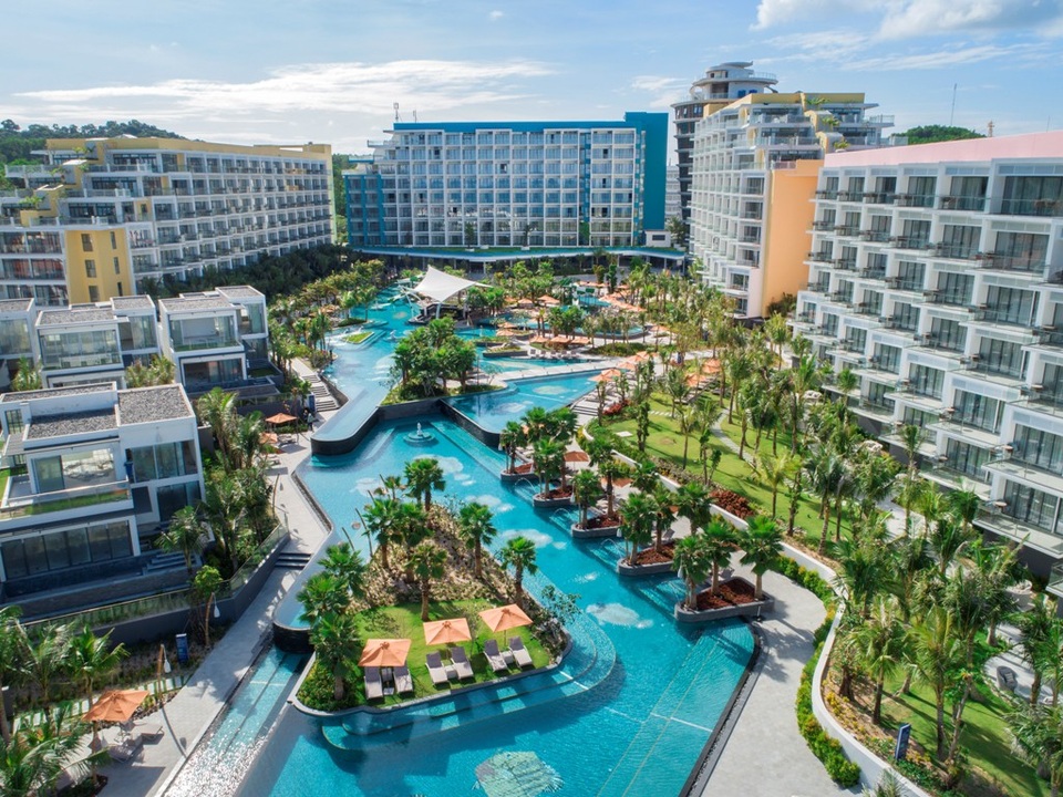 Sun Group ra mắt condotel 5 sao đẳng cấp Premier Residences Phu Quoc Emerald Bay - 2 Sun Group ra mắt condotel 5 sao đẳng cấp Premier Residences Phu Quoc Emerald Bay - 2