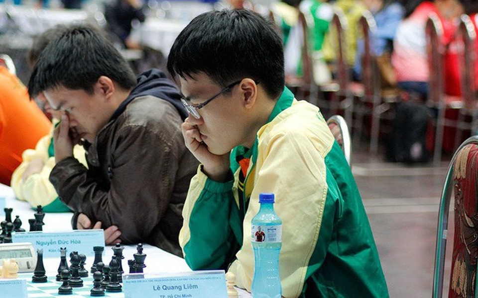 Quang Liêm bất lợi ở cuộc đua giành HCV cờ tiêu chuẩn - 1
Quang Liêm bất lợi ở cuộc đua giành HCV cờ tiêu chuẩn