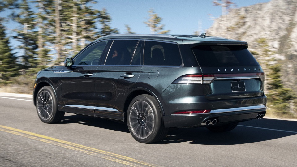 Lincoln Aviator - Đối thủ mới của Audi Q7 và Mercedes GLE - 3 Lincoln Aviator - Đối thủ mới của Audi Q7 và Mercedes GLE - 3
