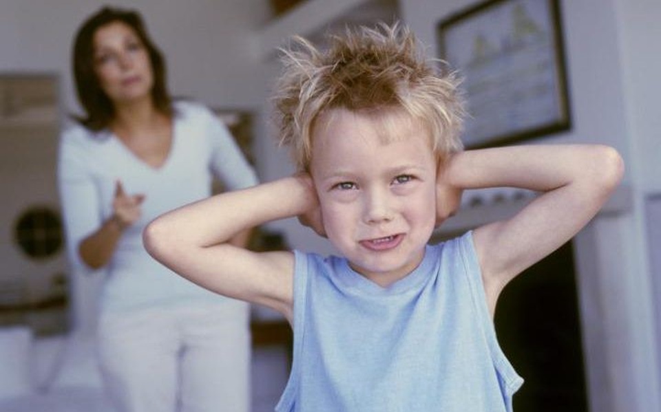 Cha mẹ tại Pháp sẽ không được quyền đánh phạt con - 4