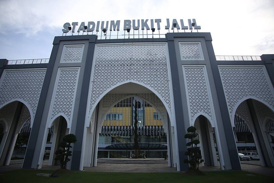 Chiêm ngưỡng vẻ hoành tráng của “chảo lửa” Bukit Jalil - 1
Bên ngoài sân Bukt Jalil, sân đấu có sức chứa lớn nhất Đông Nam Á