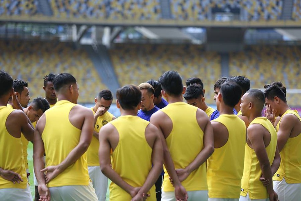 Malaysia hứng khởi trong buổi tập, sẵn sàng tiếp đón tuyển Việt Nam - 7 Malaysia hứng khởi trong buổi tập, sẵn sàng tiếp đón tuyển Việt Nam - 7