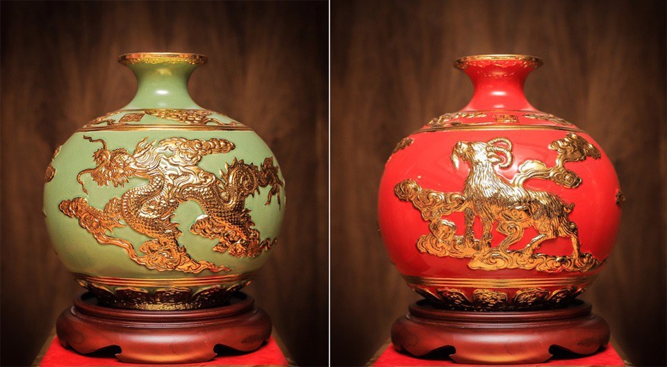 Trong cuộc sống này, điều gì quan trọng hơn cả sự giàu có? - 3
Lộc Linh Tam Hợp là tác phẩm nâng tầm tinh hoa gốm sứ Việt.