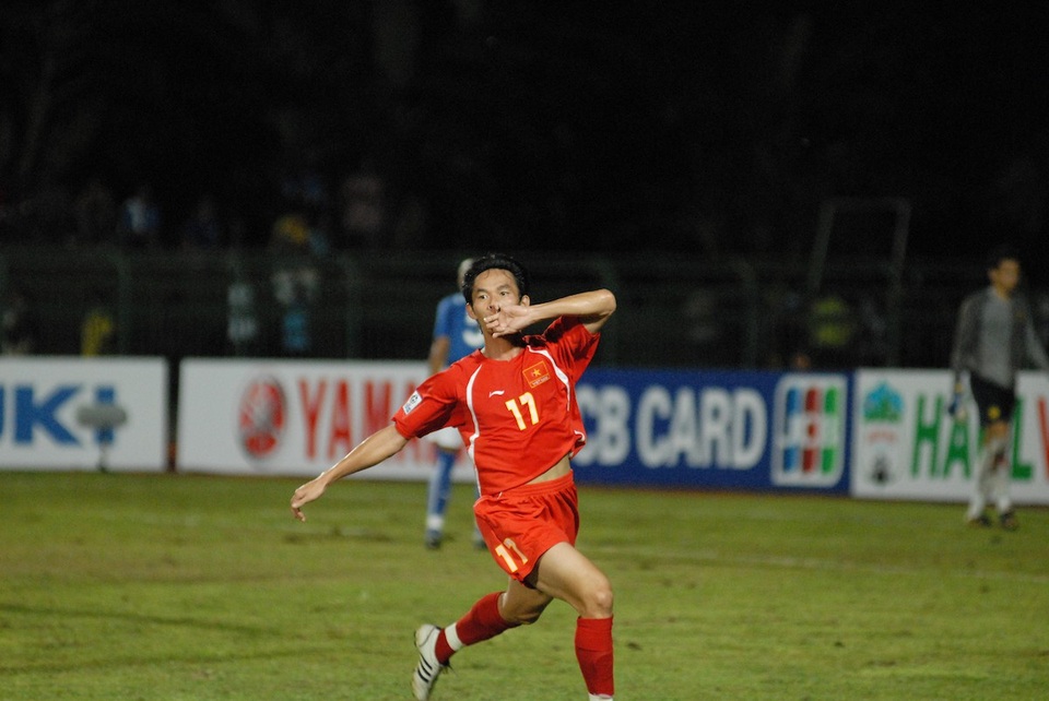 
Người hùng Vũ Phong của Việt Nam góp phần khiến Malaysia rời AFF Cup 2008 sau vòng bảng

